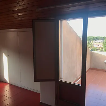 Casa Sulla Spiaggia Di Santa Tecla