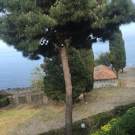 Casa Sulla Spiaggia Di Santa Tecla