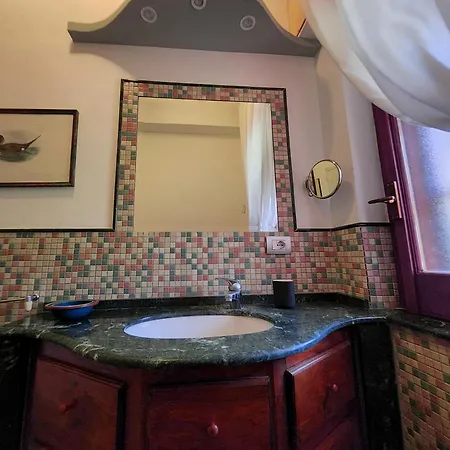 Casa Sulla Di Santa Tecla 아치레알레