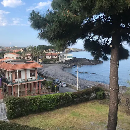 Casa Sulla Spiaggia Di Santa Tecla * Acireale